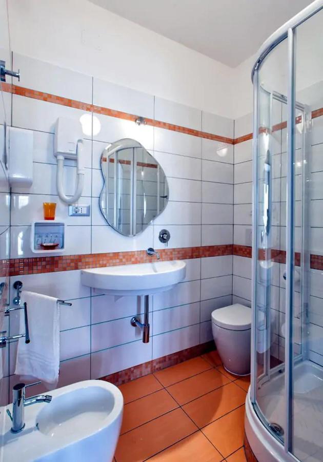 Zenzero & Cannella Boutique Rooms Trieste Eksteriør billede