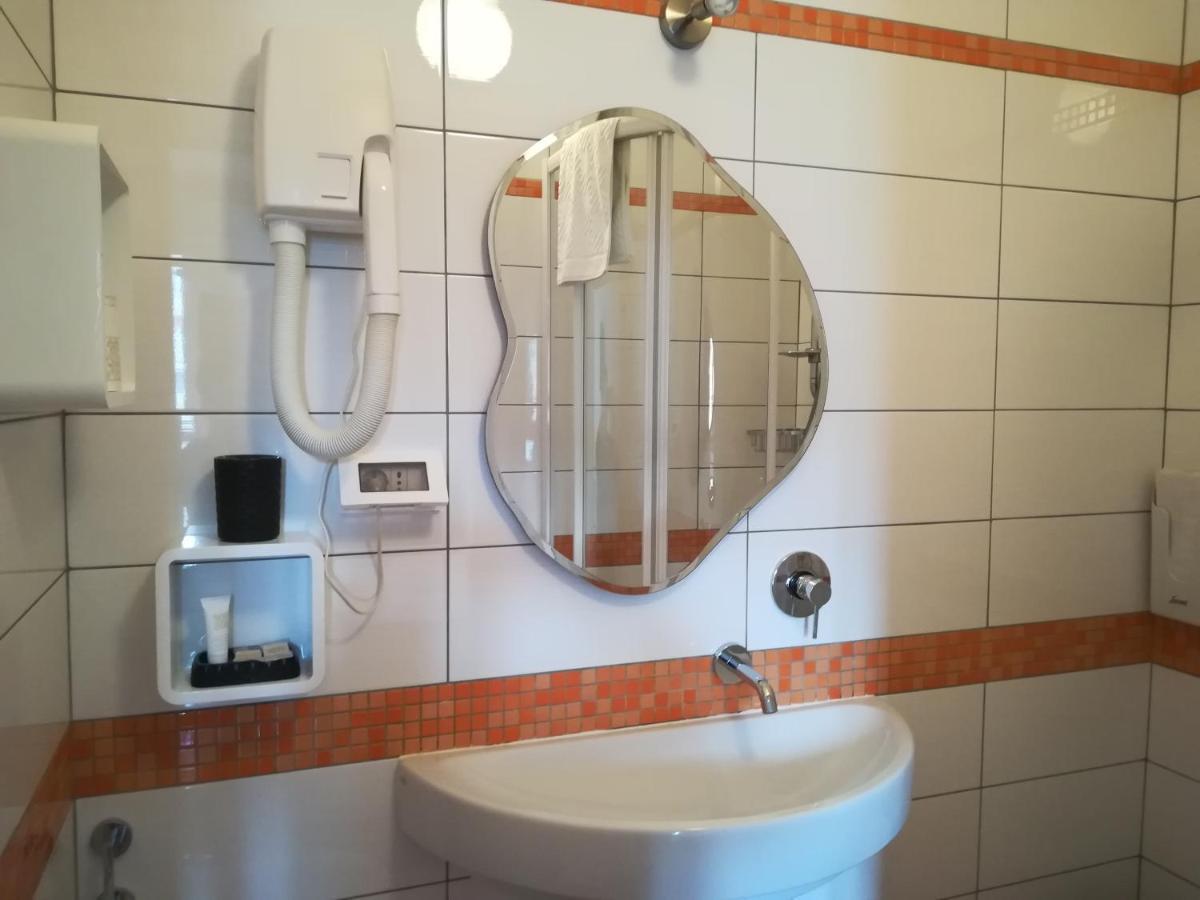 Zenzero & Cannella Boutique Rooms Trieste Eksteriør billede